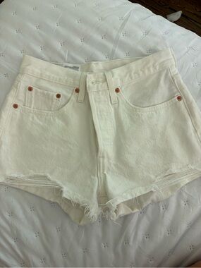 Levi's Cream High-Rise Frayed Denim Shorts